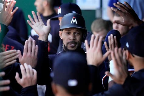 Byron Buxton’s legs, Twins pitching staff lead team to second straight win